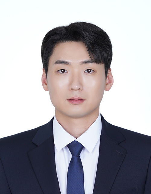 장동혁 교수